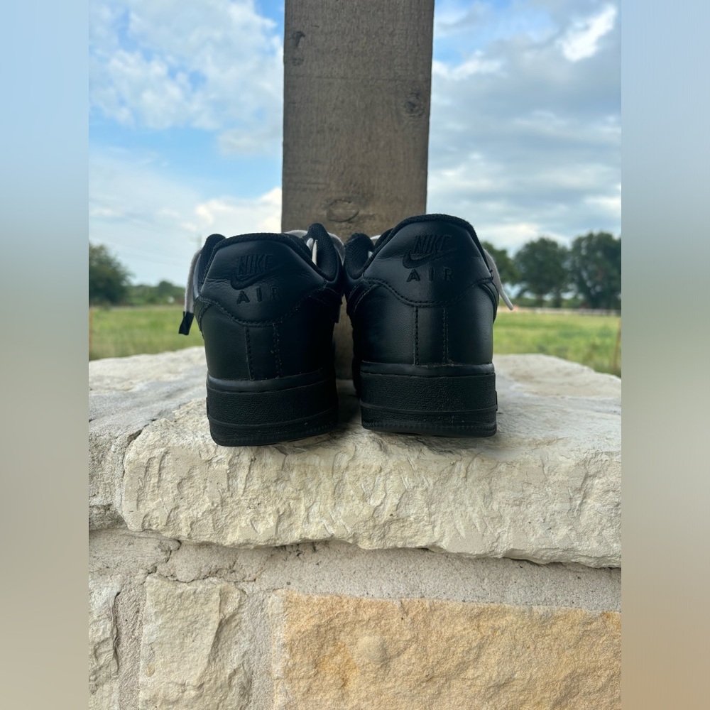 Nike Air Force 1 - Picture 5 of 7